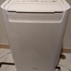 アイリスオーヤマ　除湿機　2022年製　故障品