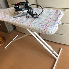 アイロンとアイロン台セット
