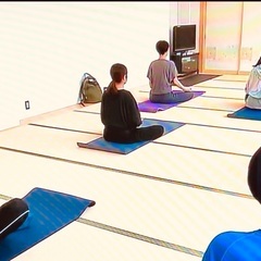 【2月18日(日)】日曜あさヨガ毎回1000円【福生駅歩5分】