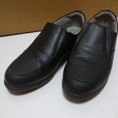 ◆【婦人用・冬用靴】②　　《サイズ/２４.５ＥＥＥ》　　●お色/黒。　　の画像