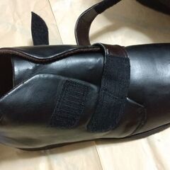 ◆【紳士用靴 ・ 冬仕様(しっかりした滑り止め加工の底)】　<追加画像有り>　〔少々難有り〕　《あゆみ》　　　●サイズ/２７cm。　の画像
