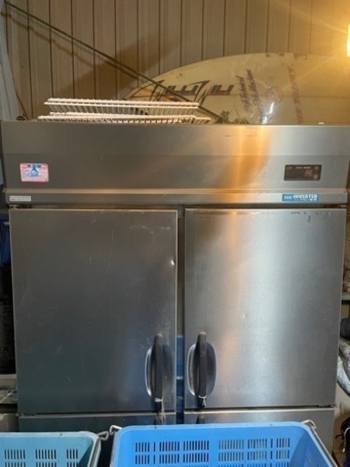 インバータ制御冷蔵庫　大和冷機