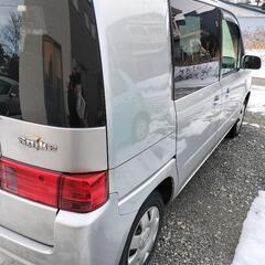 　モビリオスパイク　4WD