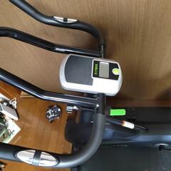 FITBOX FBX-002B フィットネスバイクの画像