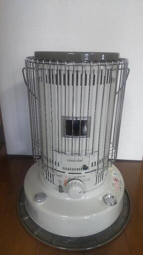 【さらに値下げしました】灯油ストーブ  トヨトミ