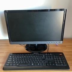 Lenovo モニター&キーボードセットの画像