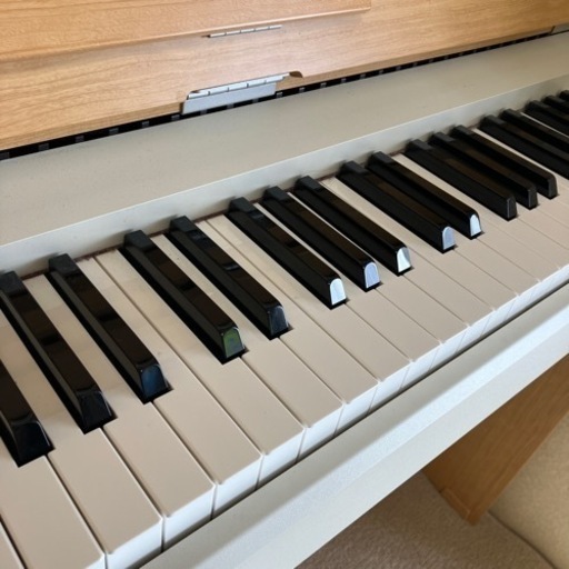 （受け取り決定致しました）YAMAHA 電子ピアノ　YDP-S30 美品