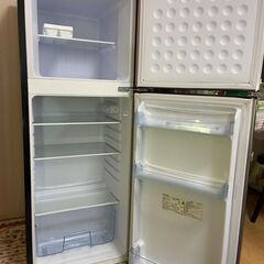 電気冷凍冷蔵庫「アズマMR-ST136A」の画像