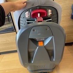 【赤ちゃんから使える】Apricaチャイルドシート の画像