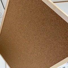 壁掛けタイプコルクボードの画像