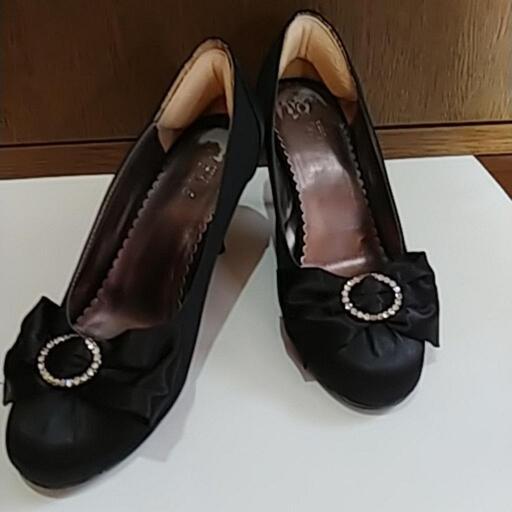 フォーマルパンプス　黒布　M　美品