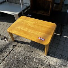 折り畳みテーブル❕　ナチュラルウッドカラー❕　ご来店の早い方優先❕