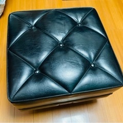 カリモク60 オットマン　ブラック