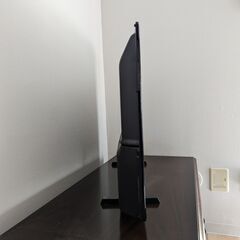 【ジャンクのPHILIPS】スマートテレビ　と【IKEA 】バンブーベッドトレイ（ミニテーブル）セットの画像