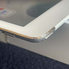 iPad air ２ silver Wi-Fi-cell ６４GB　バッテリー８４％
