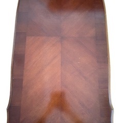 アンティーク調　テーブル　飾り彫ありの画像