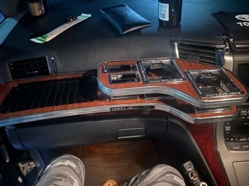 20アルファード　フロントテーブル　DAD