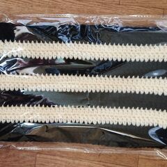 猫耳毛糸ニット帽　ネコ耳　ビーニー　白黒ボーダー［ハンドメイド］未使用品の画像