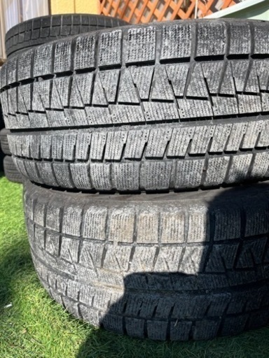 プリウス等にPCD100  ５穴　スタッドレス　215/55R16