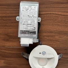 Panasonic センサーダウンライト