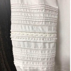 ♡新品未使用！定価18万！バーバリー 白ワンピース♡の画像