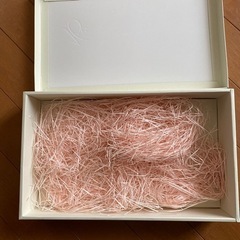 本日処分！16区のギフト箱の画像
