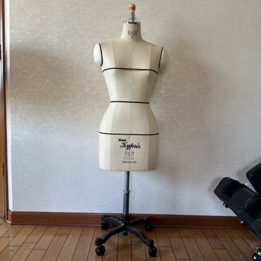new Kypris ニューキプリス 9AR 激安】ニューキプリスA体型 洋服作成に便利なボディ