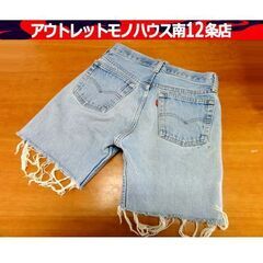 Levi's レディース デニムショートパンツ カットオフ サイ...