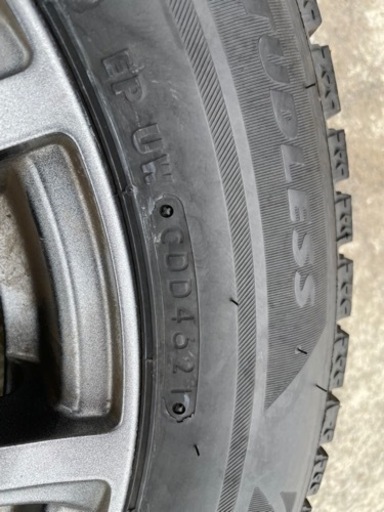 スタッドレスタイヤVRX2 175/65R14 ホイール付　バリ溝