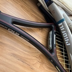 テニスラケット2つセット カバー付きの画像
