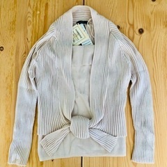 イネド　ニット　新品（しみ有り）