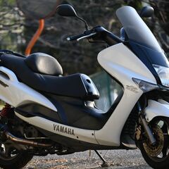 YAMAHA*マジェスティ125**社外マフラー*リアキャリア付...