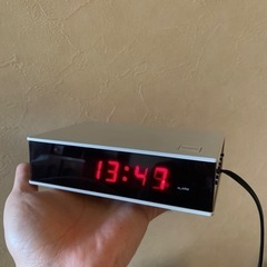 無印　置き時計　目覚まし付き