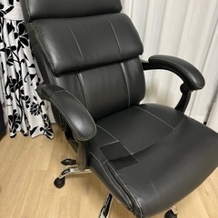 『ニトリ』オフィスチェアフットレスト付き【補習跡あり】激安！！の画像