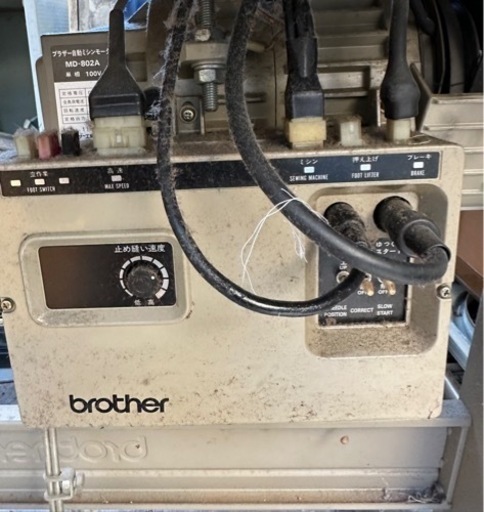 貴重な工業用ミシンbrother DB2-B737-403