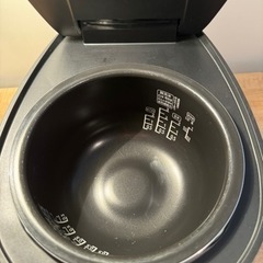 アイリスオーヤマ炊飯器の画像