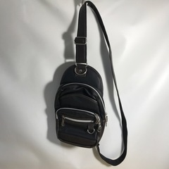 2402-232 ボディバッグ ブラック/ブラウン キズ汚れ有り