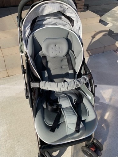引き取り限定です。　アップリカ  オプティアAC ベビーカー　⭐︎美品⭐︎