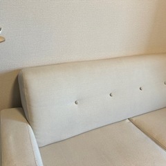 【直接引き取り限定】使用期間1年未満 LOWYA ソファの画像