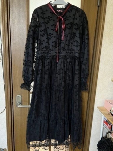 メゾンドフルール 黒 レース ワンピース