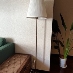 IKEAランプの画像
