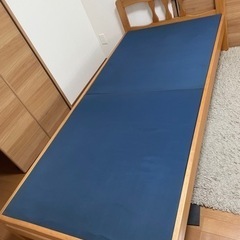 シングルベッド