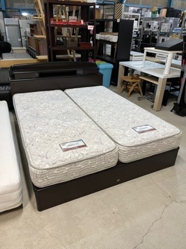 ☆激安!!☆ シモンズ クイーンベッド 収納付き!! フレーム＆マットレスセット