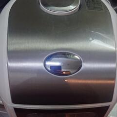 [受渡者確定] SANYO 炊飯器の画像