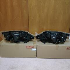 日産 エクストレイル ヘッドライト T32 NT32 HT32 HNT32 LED 前期純正 新品未使用  26075-4CA6D 26025-4CA6D 左右セットの画像