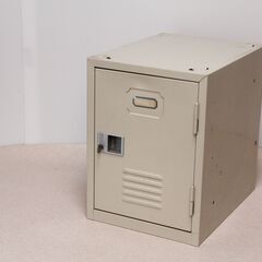☆★ロッカー　下駄箱　収納ケース　カギ付き