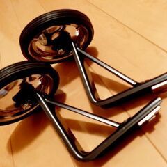 自転車補助輪の画像
