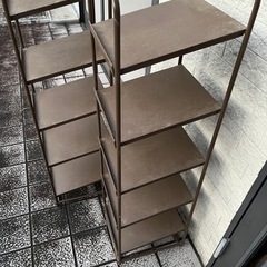 【値下げ】スチール製　靴置き2つの画像