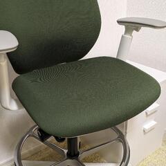 OKAMURA オフィスチェア　Sylphyシリーズ　ダークグリーンの画像