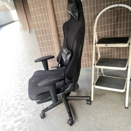 ゲーミングチェア　中古品